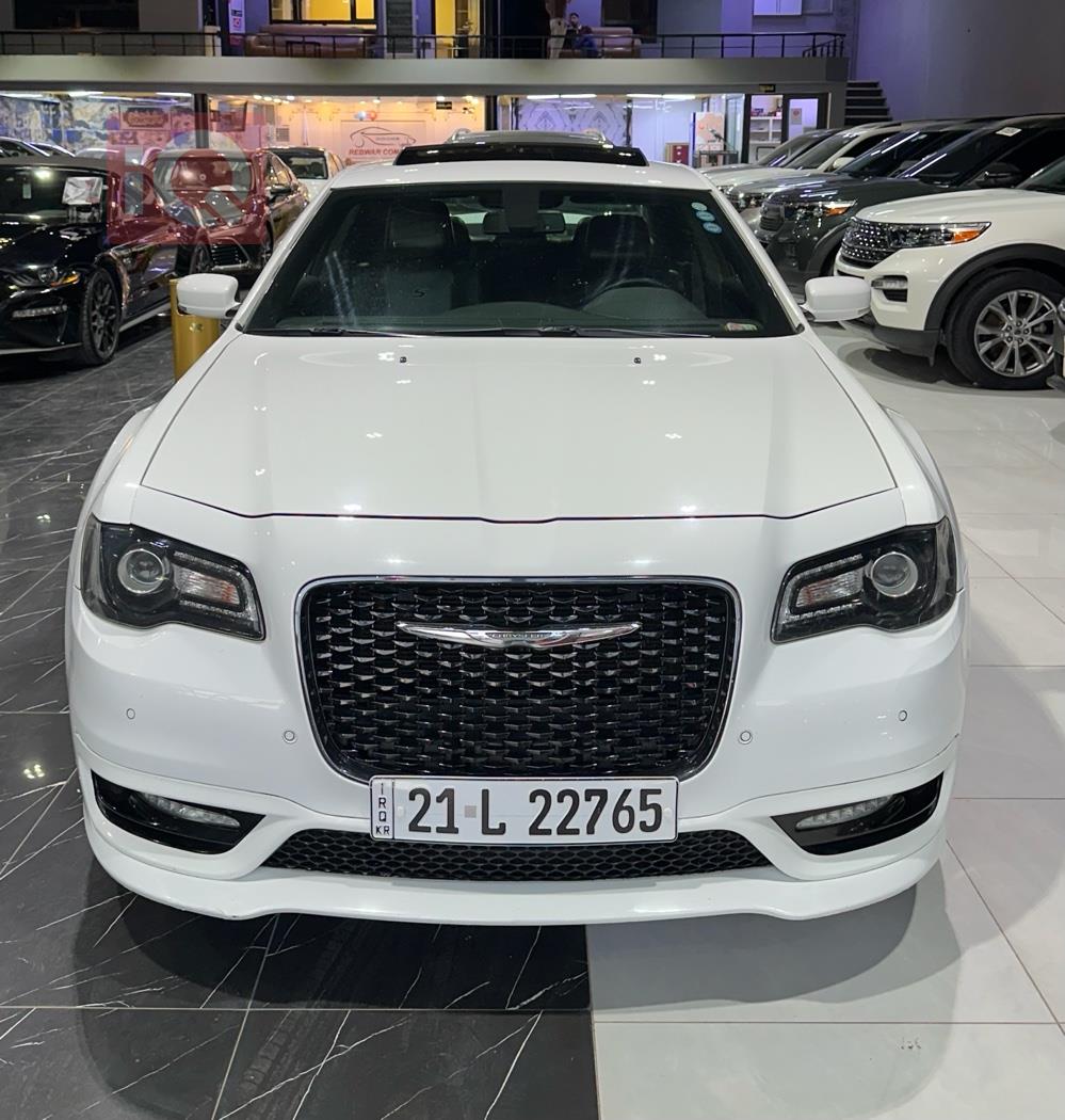 كرايسلر 300